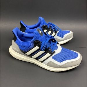 adidas Men’s Ultra Boost S&L Running Shoe Size: 9